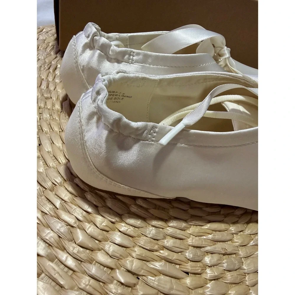 Vivaia elegant feminine